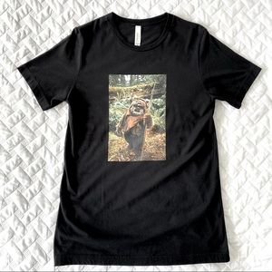 Star Wars Ewok black medium t shirt Super cute Box Logo comfy tee street wear